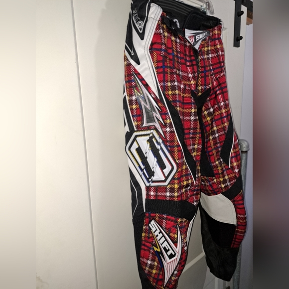 BNWOT Shift dirt bike riding pants - Picture 5 of 15